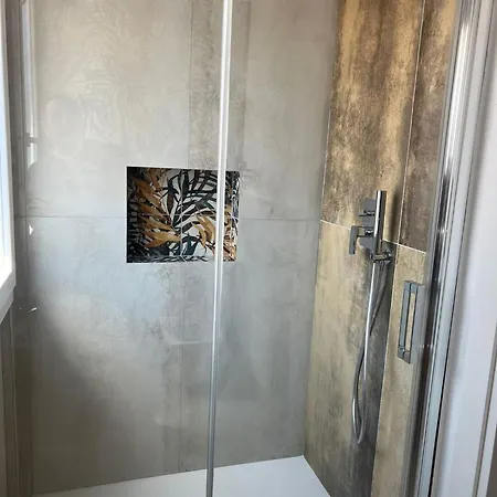 Apartment Crispi Mmg