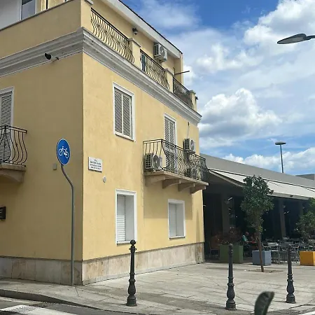 Crispi Mmg Apartment