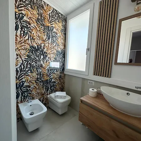 Crispi Mmg Апартаменты *